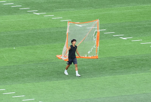 间的关系